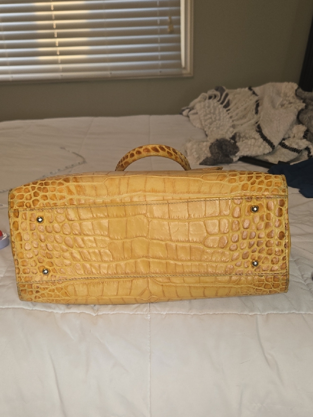 Vintage Dooney & Bourke Croc Embossed Leather Satchel – Made in Italy - Picture 11 of 11
